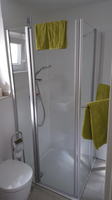 ルストBehappyアパートメント 部屋 写真